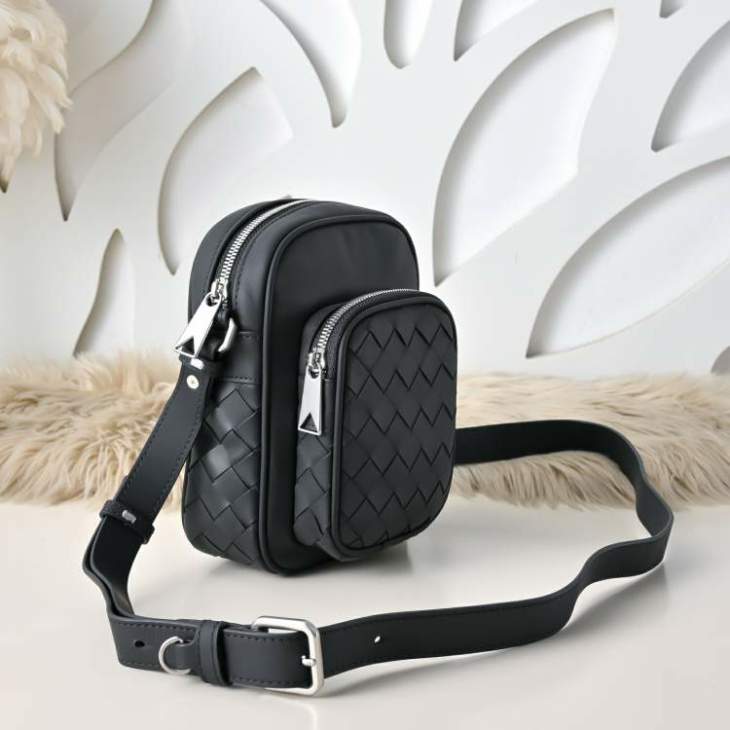 Picture of Bottega Veneta Mens Bags _SKUfw233560966fw
